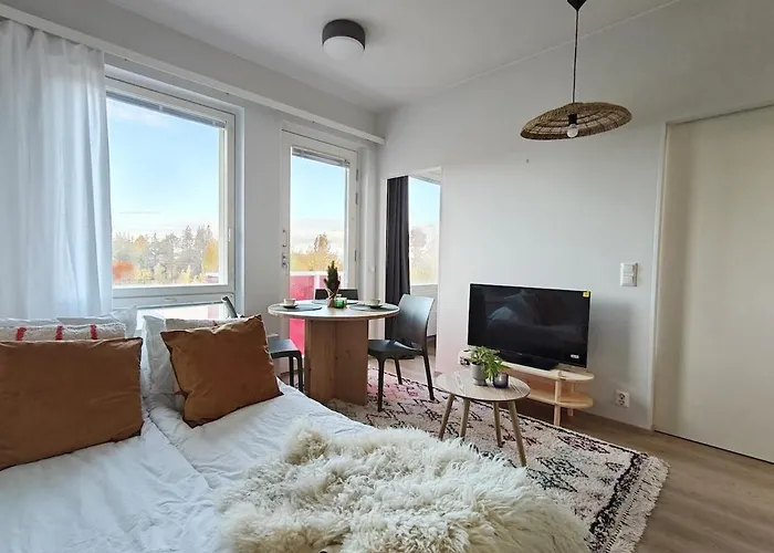 Laplandgreen Near Center